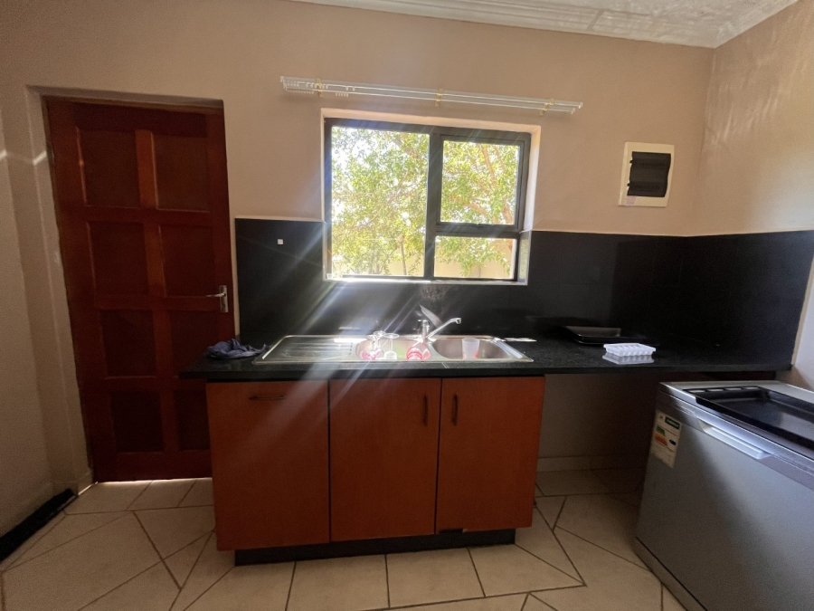 4 Bedroom Property for Sale in Lilyvale Free State